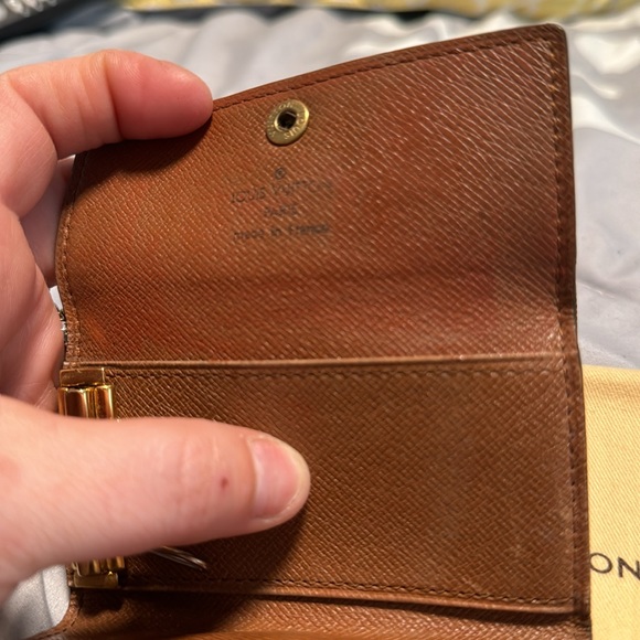 Louis Vuitton key cles - Picture 4 of 12